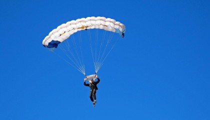 kaiyun官方入口登录-运动“逆天反转”瞬间，点燃全场！