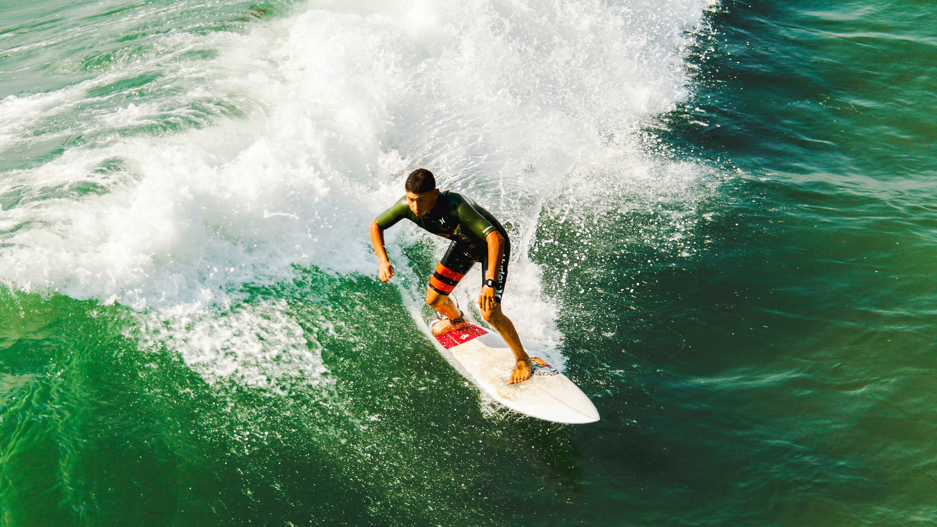 J罗中超传闻回潮，c罗中超开场